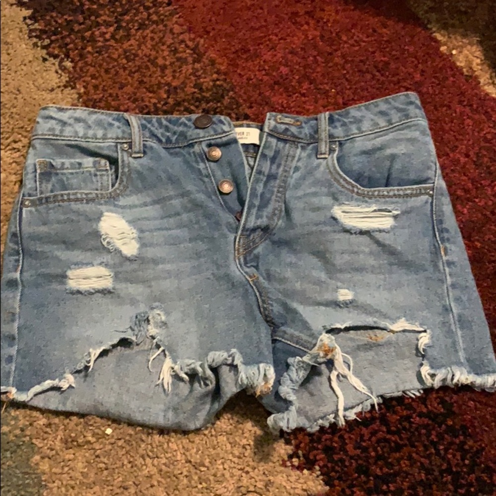 forever 21 ripped denim shorts